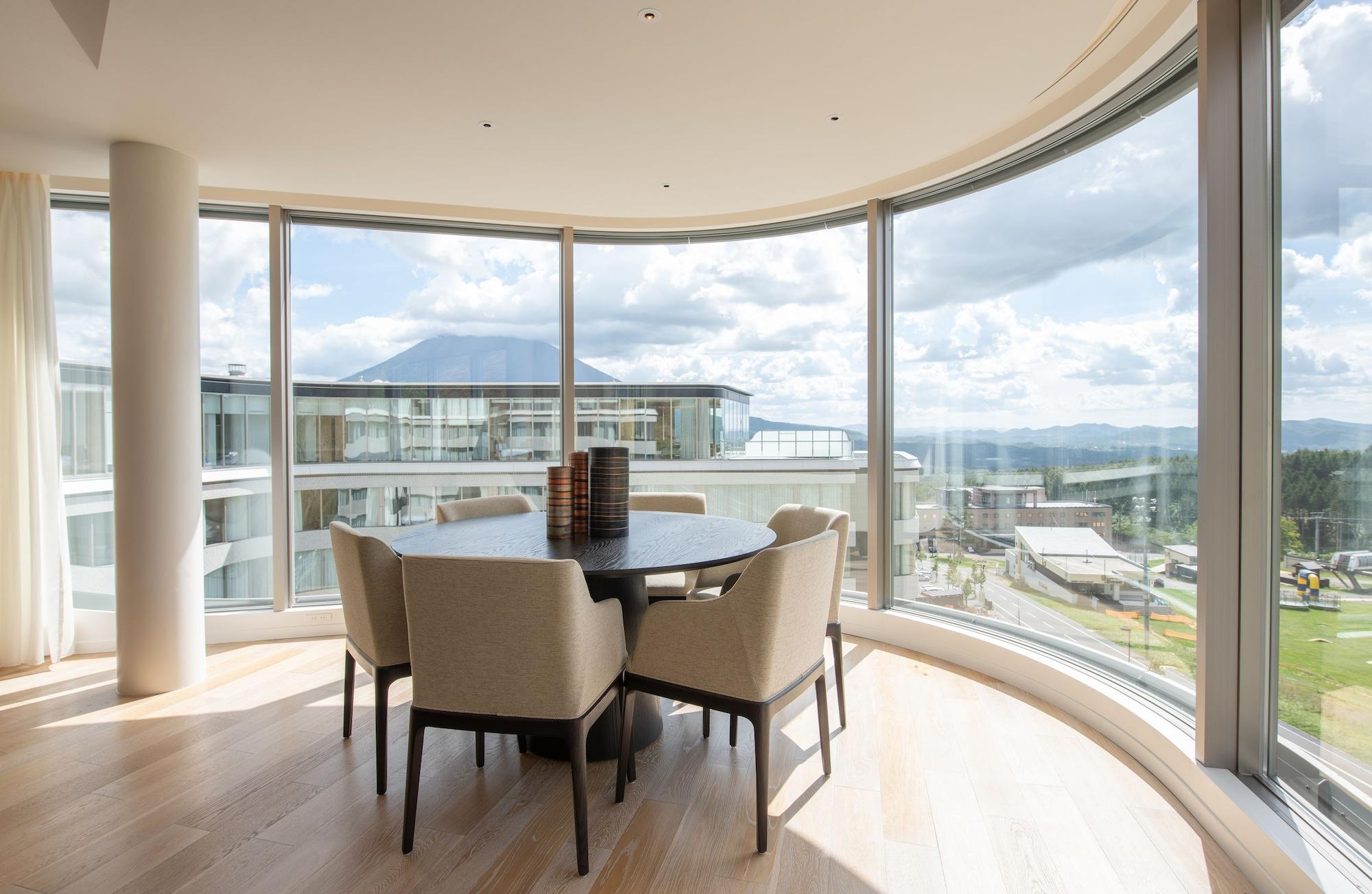 Skye Niseko Hotell Kutchan Exteriör bild